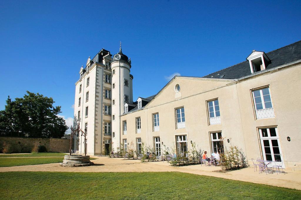 Residence Prestige Odalys Le Chateau De Keraveon 엔느봉 외부 사진