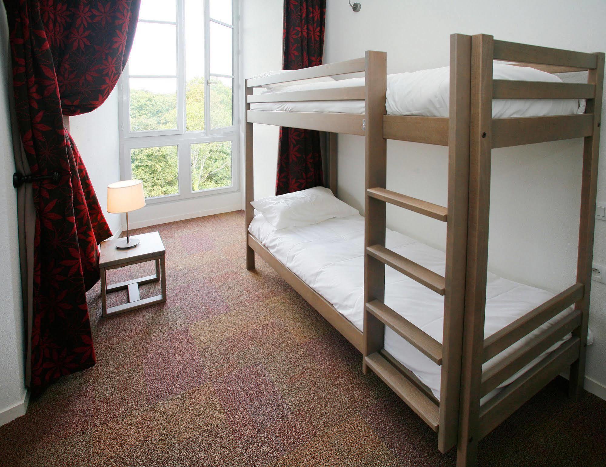 Residence Prestige Odalys Le Chateau De Keraveon 엔느봉 외부 사진
