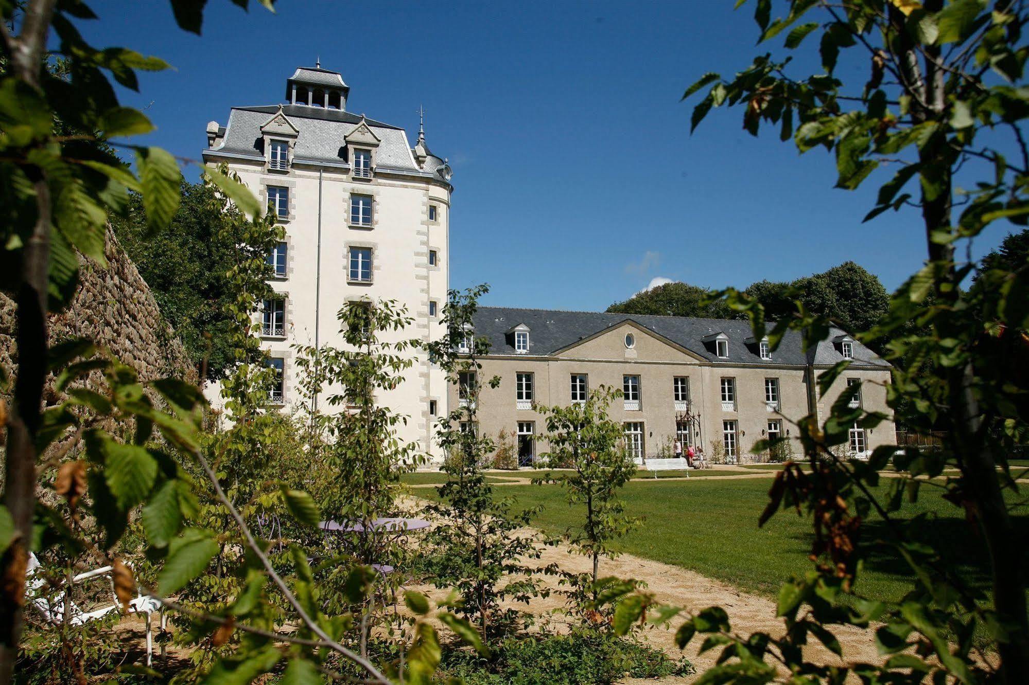 Residence Prestige Odalys Le Chateau De Keraveon 엔느봉 외부 사진
